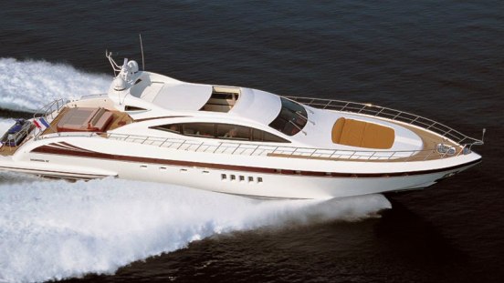 yacht mangusta 92